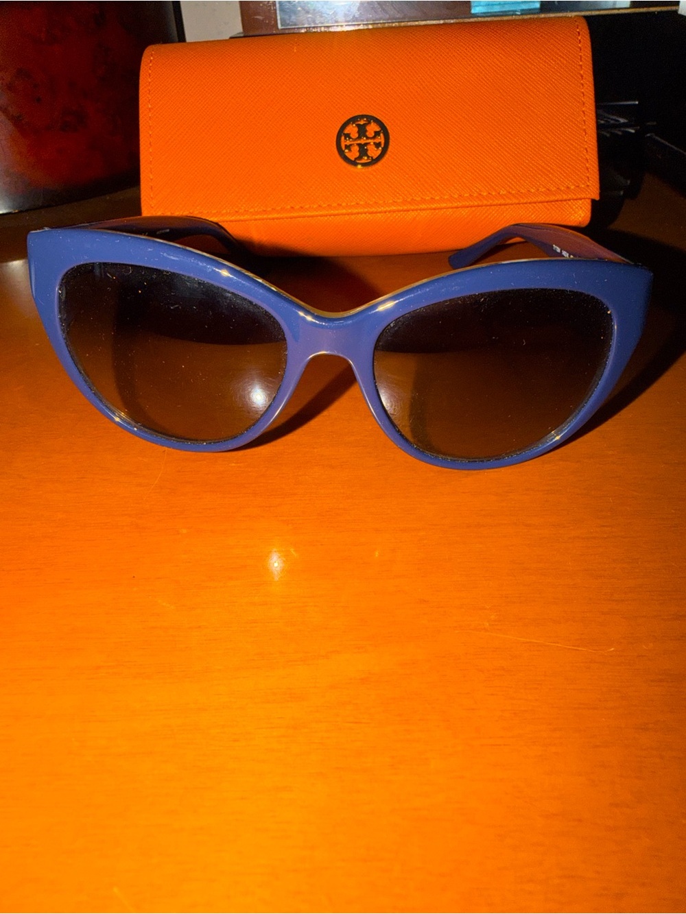 Tory Burch Blue Cat-Eye Sunglasses with Orange Logo Case